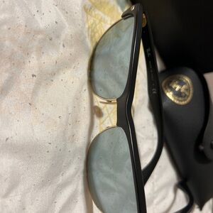 Raybans nose guard broke on one side